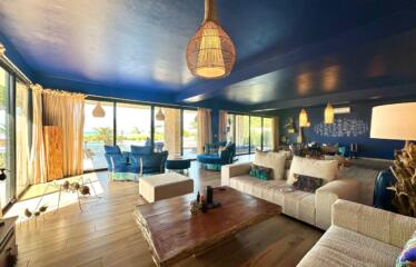 MBODIENE PLAGE : A VENDRE cette superbe villa moderne pied dans l’eau 5 chambres piscine plage