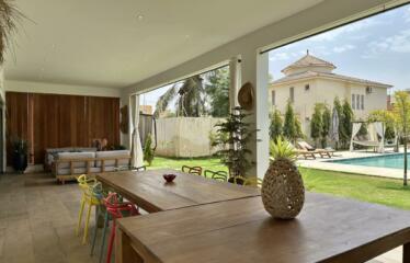 Ngaparou: La villa Aquarelle, avec un grand luxe alliant raffinement et sobriété.