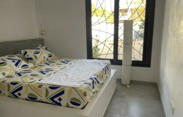 Lagune Somone: Une magnifique villa avec toutes les chambres climatisées à louer à court séjour.