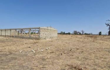 Terrain nu de 24 589m² à vendre – Khao, Sandiara