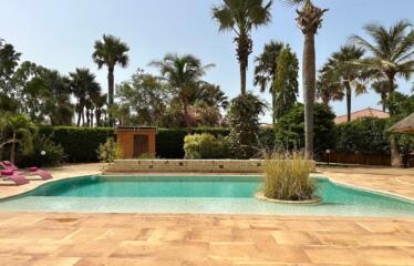 SALY : Villa 1908M2 4 chambres à vendre dans résidence Kalahari piscine pool house proche école française
