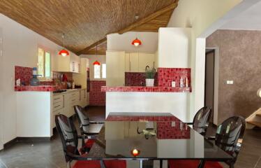 SALY : Villa 1908M2 4 chambres à vendre dans résidence Kalahari piscine pool house proche école française