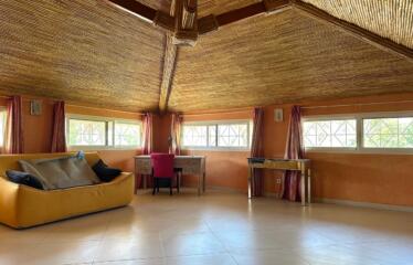 SALY : Villa 1908M2 4 chambres à vendre dans résidence Kalahari piscine pool house proche école française
