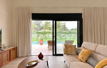 Villa contemporaine avec piscine et prestations haut de gamme