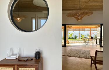 NGAPAROU : Villa A VENDRE neuve meublée 1500M2 4 chambres 4 salles de douche piscine