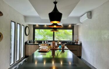 SALY : Magnifique villa A VENDRE 1250M2 Titre Foncier Piscine Pool House